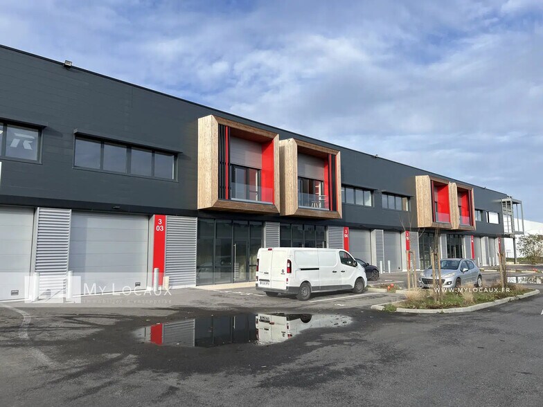 Local d’activités dans Éragny à louer - Photo de l’immeuble – Image 1 sur 7