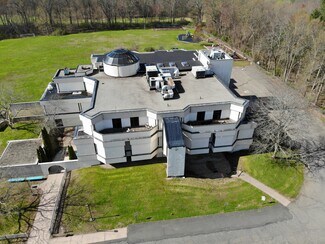 Plus de détails pour 51 Gabb Rd, Bloomfield, CT - Spécialisé à vendre