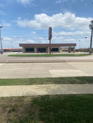Plus de détails pour 7650 Esters Blvd, Irving, TX - Industriel/Logistique à louer