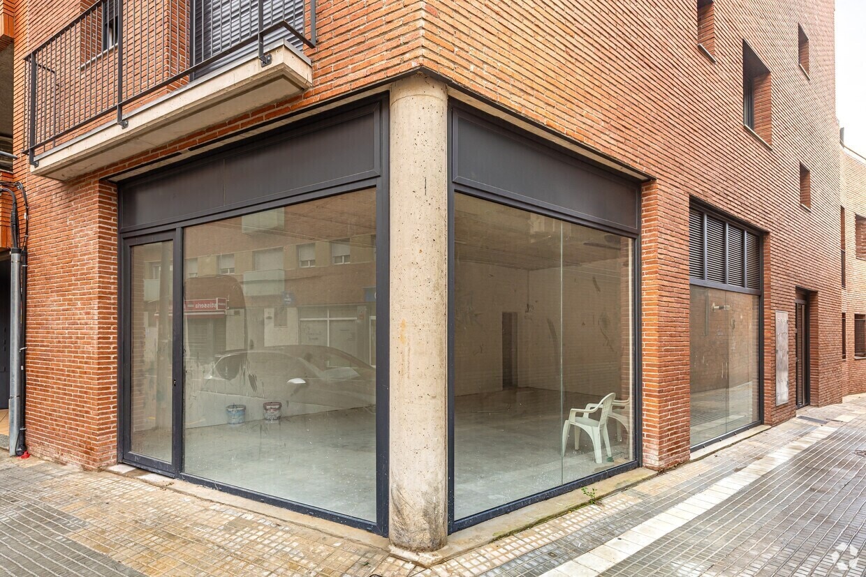 Terrassa, BAR 08225 - - - Photo intérieure - Image 1 of 3