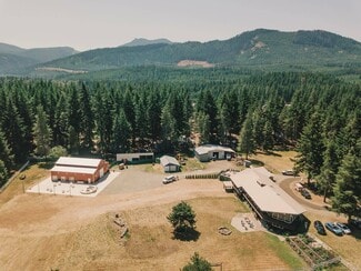 Plus de détails pour 180 Silver Ridge Ranch Rd, Easton, WA - Spécialisé à vendre