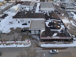 Plus de détails pour 24 E Scott St, Fond Du Lac, WI - Local commercial à vendre