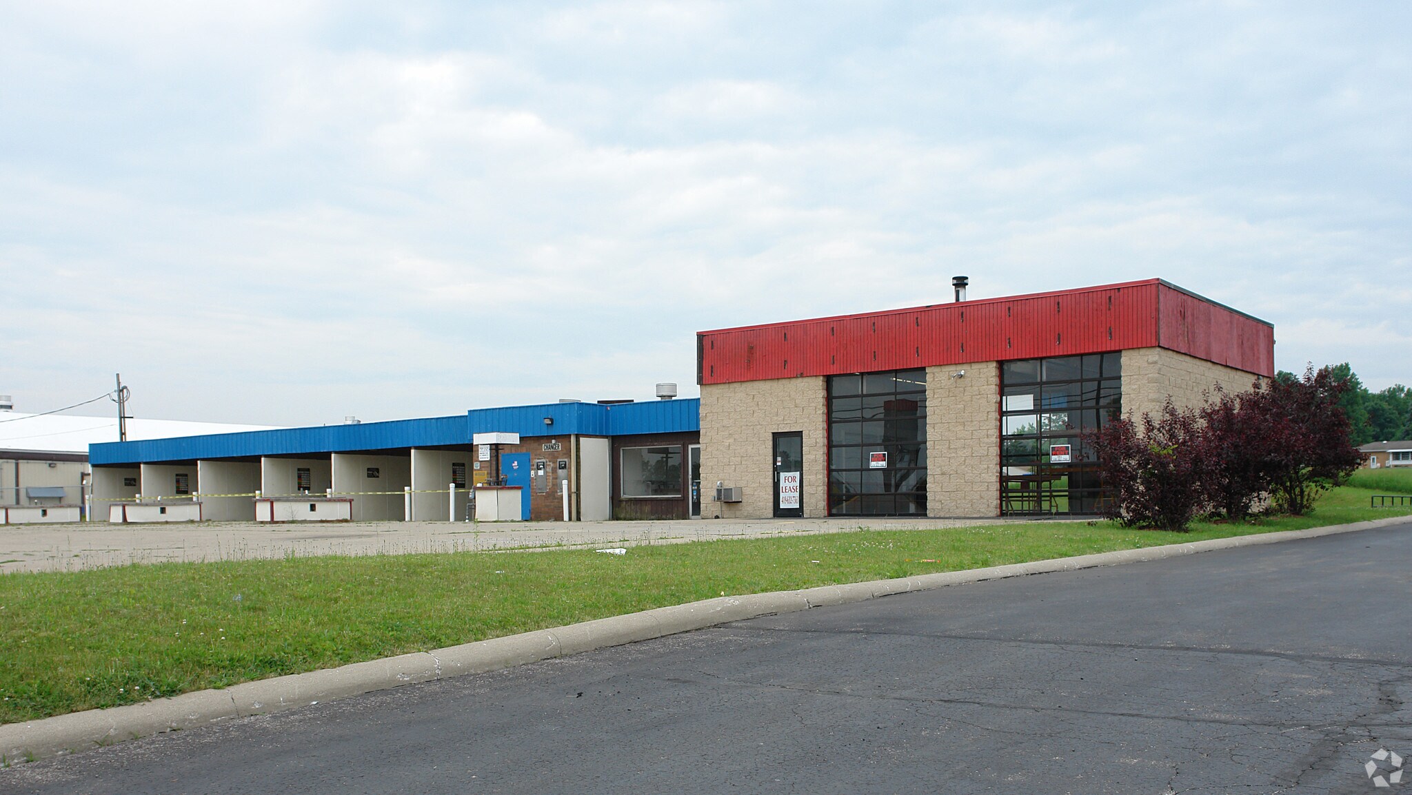 1295 W 4th St, Mansfield, OH à louer Photo principale– Image 1 sur 6