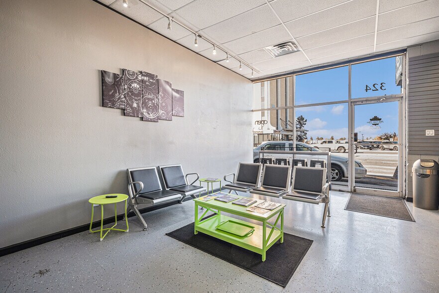 324 W Hampden Ave, Englewood, CO à vendre - Photo de l’immeuble – Image 3 sur 10