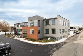 Plus de détails pour 124 S Maple St, Ambler, PA - Bureau à louer