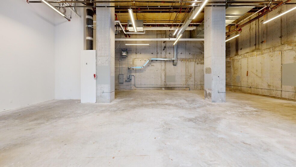 591 Yonge St, Toronto, ON à louer - Numérisation 3D Matterport – Image 2 sur 29