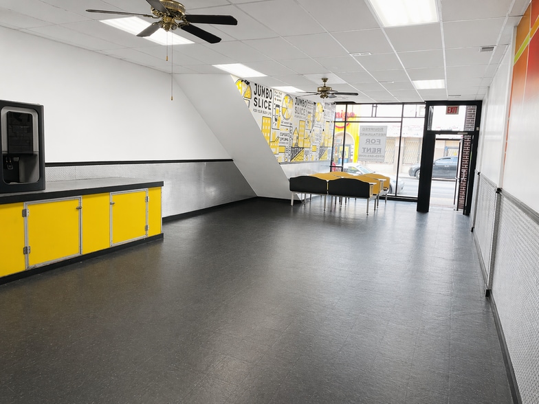 3435 1/2 W 26th St, Chicago, IL à louer - Photo de l’immeuble – Image 3 sur 9