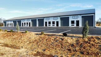 Plus de détails pour 400 Red Squirrel St, Bowling Green, KY - Local d’activités à vendre