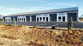 Plus de détails pour 400 Red Squirrel St, Bowling Green, KY - Local d’activités à vendre