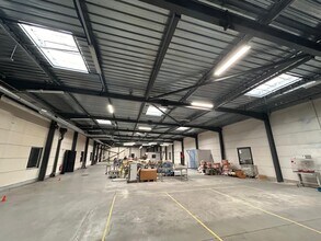 Local d’activités dans Marseille à louer Photo intérieure– Image 1 sur 8