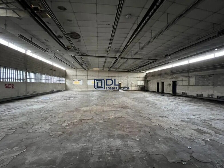 Local commercial dans Palaiseau à vendre - Photo intérieure – Image 2 sur 3