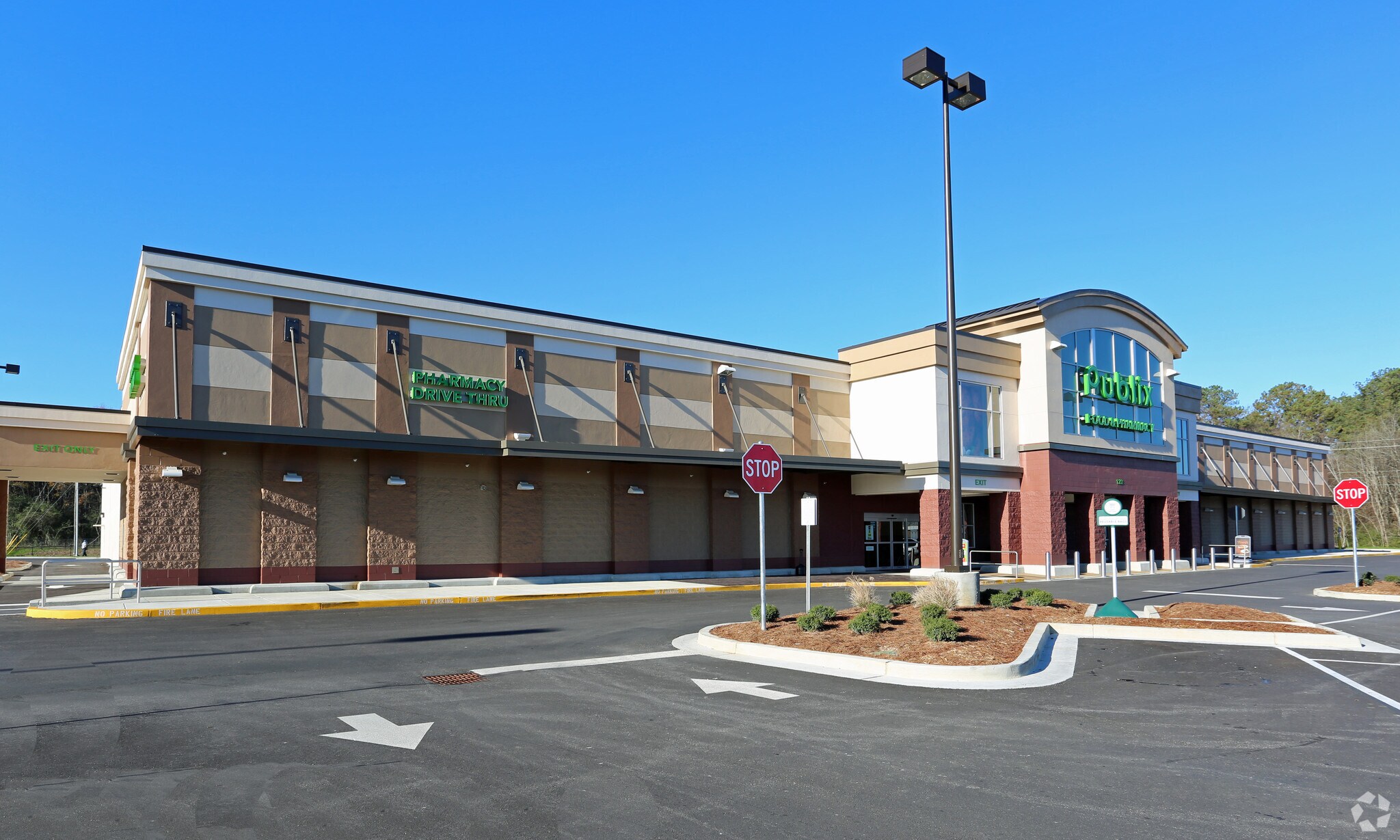 128 W Grand Ave, Rainbow City, AL à louer Photo principale– Image 1 sur 3