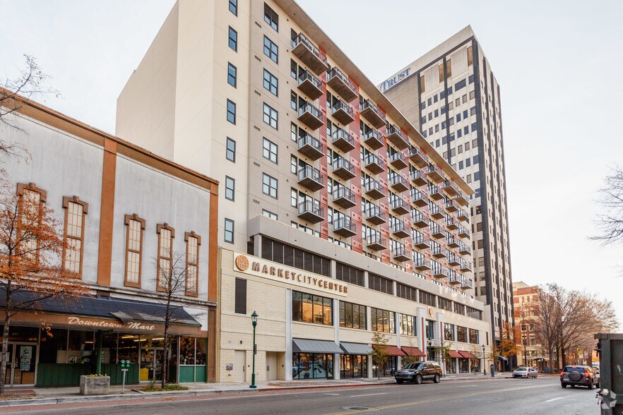 728 Market St, Chattanooga, TN à vendre - Photo principale – Image 1 sur 45