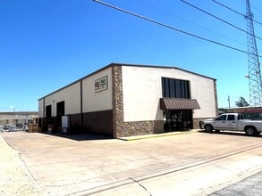 914 Arroyo St, San Angelo, TX à louer Photo intérieure– Image 1 sur 12