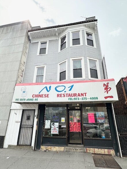 992 S Orange Ave, Newark, NJ à vendre - Photo principale – Image 1 sur 6