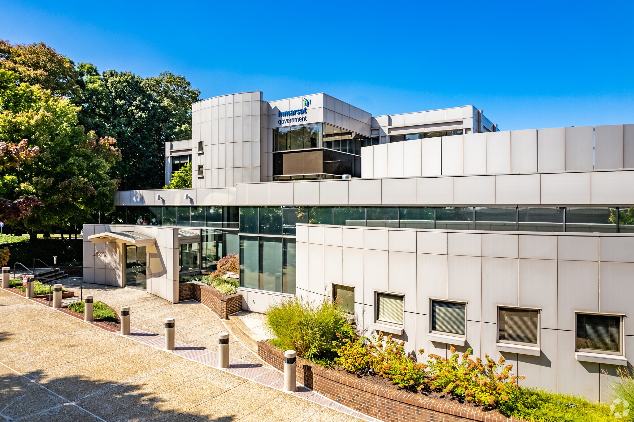 11600 Sunrise Valley Dr, Reston, VA à louer Photo principale– Image 1 sur 22