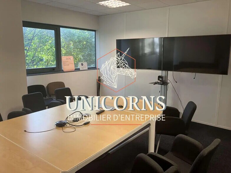 Bureau dans Colomiers à vendre - Photo de l’immeuble – Image 1 sur 9