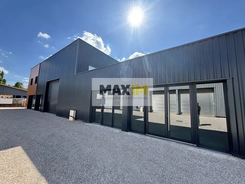11 Rue De La Petite Fin, Fontaine-lès-Dijon à louer - Photo de l’immeuble – Image 2 sur 5