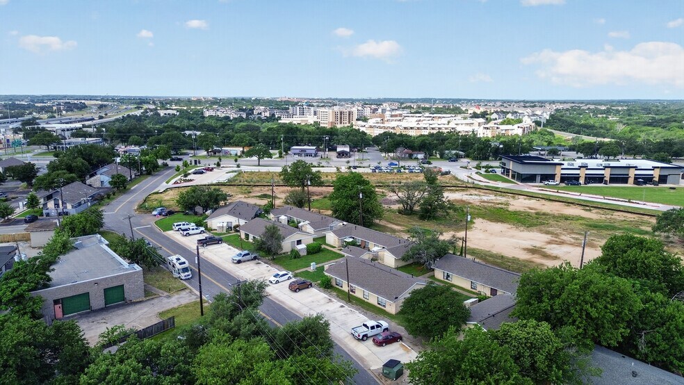 1500 Park Ln, Georgetown, TX à vendre - Photo de l’immeuble – Image 2 sur 21