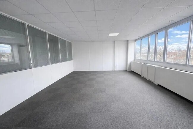 Plus de détails pour 20 Boulevard Eugène Deruelle, Lyon - Bureau à louer