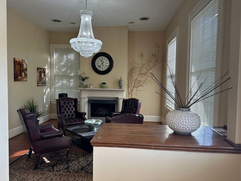 431 Walker St, Augusta, GA à louer - Photo de l’immeuble – Image 2 sur 22
