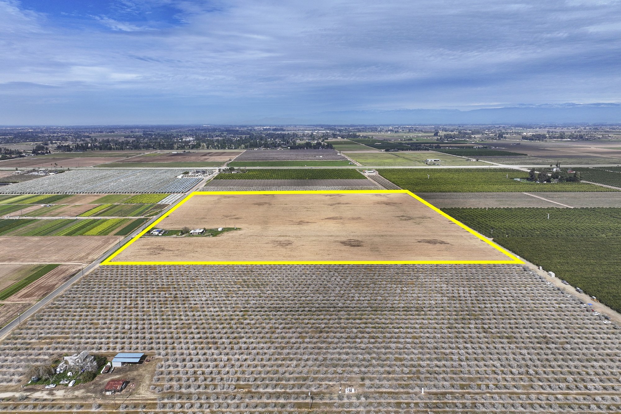 422 S Leonard Ave, Sanger, CA à vendre Photo principale– Image 1 sur 10