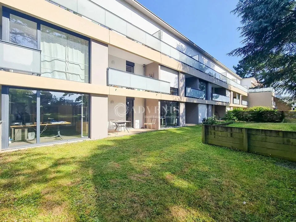 Bureau dans Saint-Brieuc à vendre Photo de l’immeuble– Image 1 sur 9