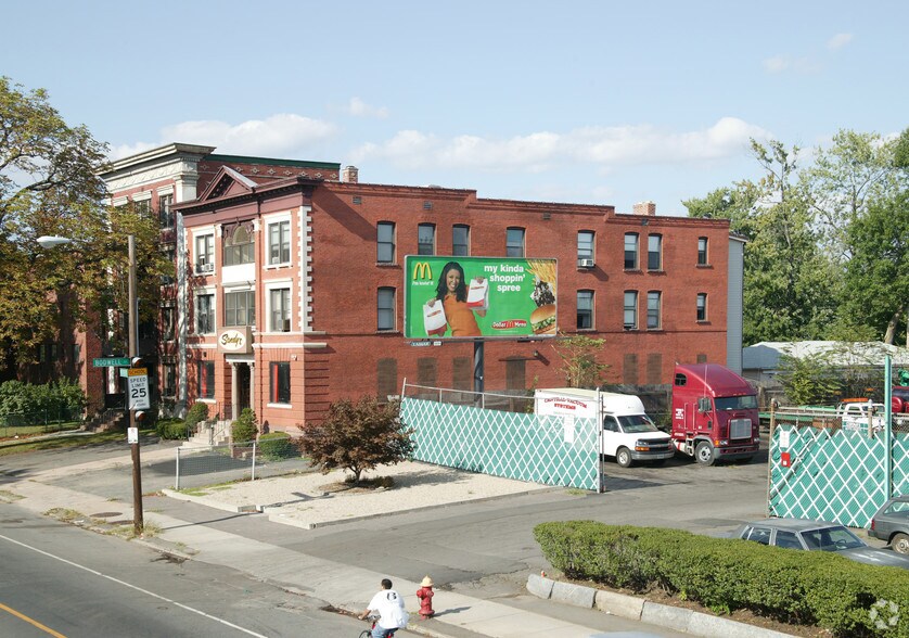 600 Wethersfield Ave, Hartford, CT à vendre - Photo de l’immeuble – Image 3 sur 22