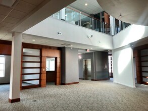 17900 Haggerty Rd, Livonia, MI à louer Photo intérieure– Image 1 sur 9