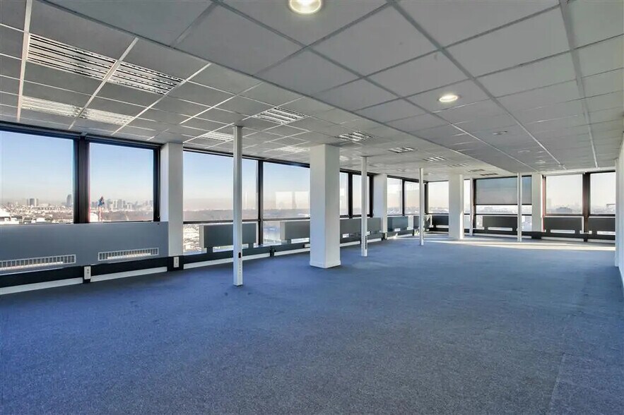 Bureau dans Saint-Cloud à louer - Photo de l’immeuble – Image 2 sur 9
