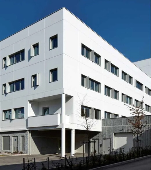 Bureau dans Lyon à louer - Photo de l’immeuble – Image 2 sur 26