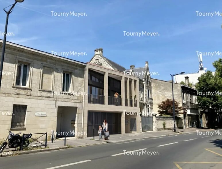 Bureau dans Bordeaux à louer - Photo de l’immeuble – Image 1 sur 5