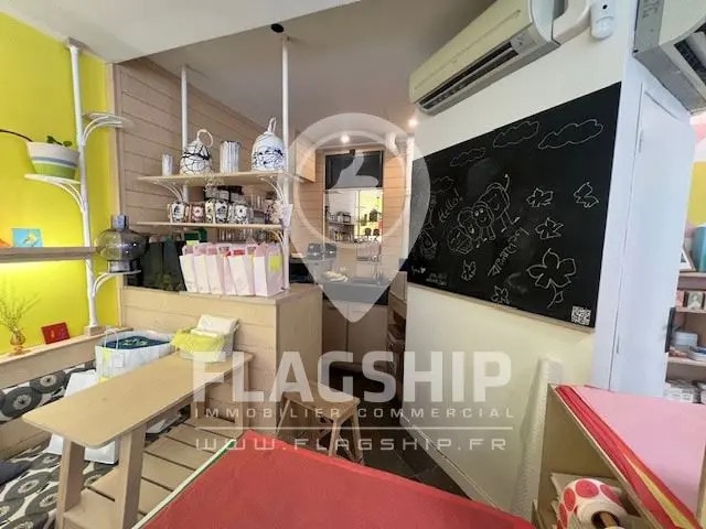 Local commercial dans Paris à louer - Photo intérieure – Image 3 sur 8