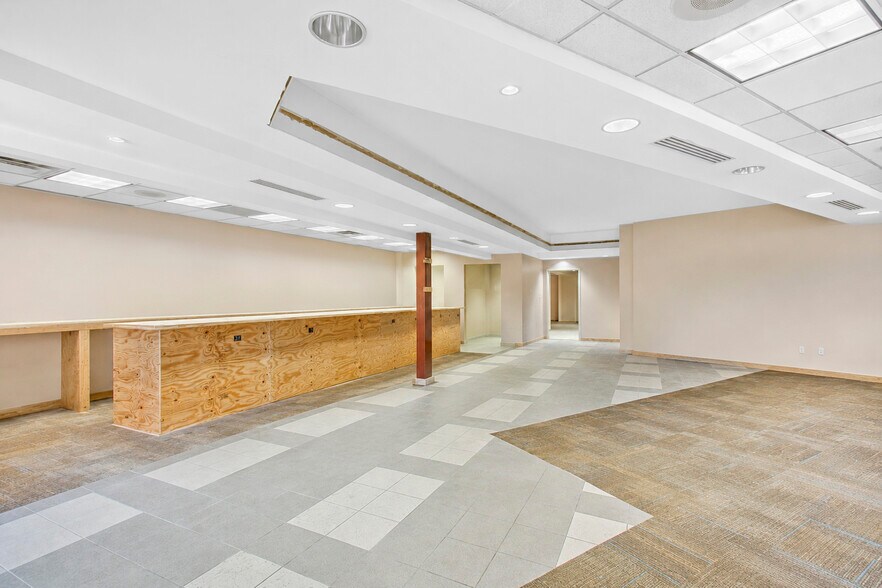 2129-2133 Knapp St, Brooklyn, NY à louer - Photo de l’immeuble – Image 2 sur 13