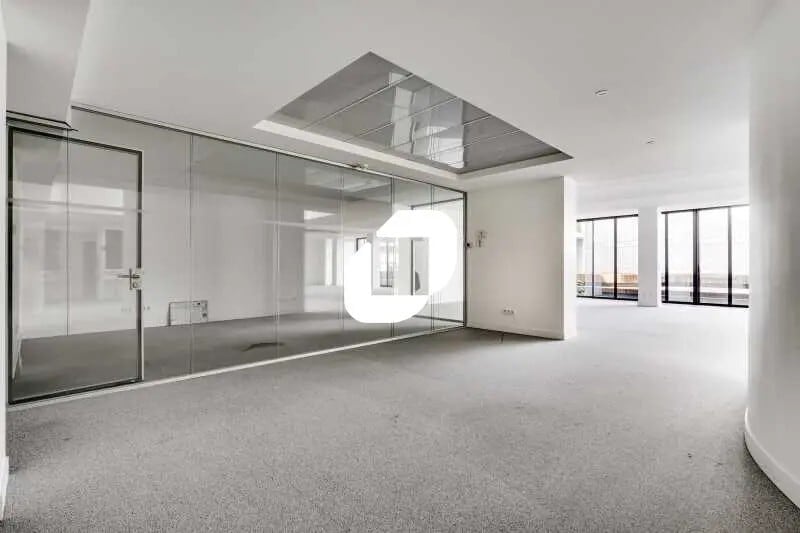 Courbevoie, HDS 92400 - Lot 1 -  - Photo intérieure - Image 1 of 3