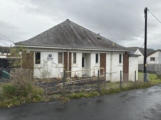 Plus de détails pour 5 Derwen Rd, Ystradgynlais - Bureau à vendre