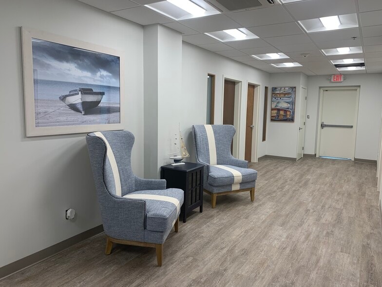 3 Cherry St, Newburyport, MA à louer - Photo intérieure – Image 3 sur 11