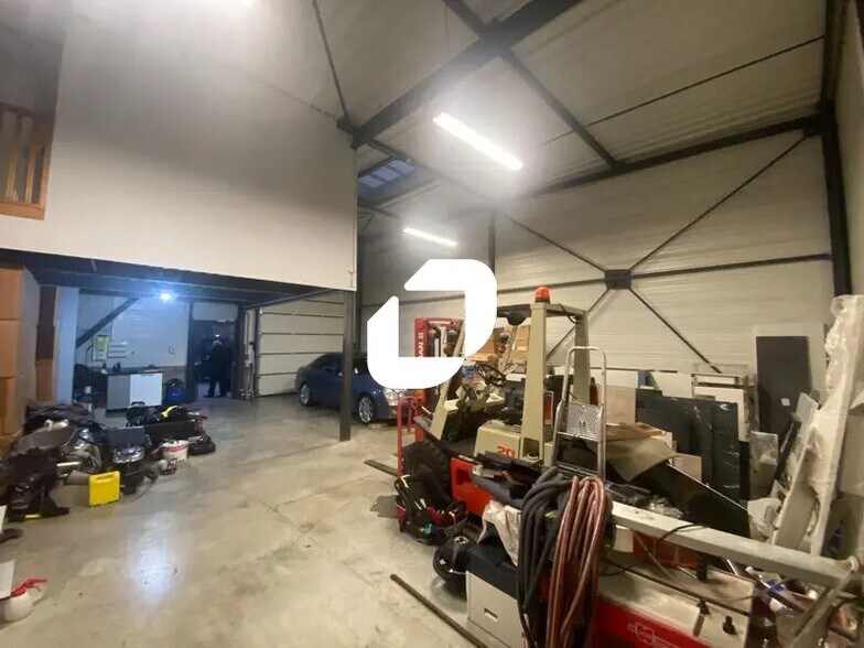 Local d’activités dans Conflans-Sainte-Honorine à louer - Photo intérieure – Image 2 sur 6