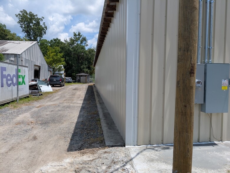 810 Talmadge Ave, Garden City, GA à vendre - Photo de l’immeuble – Image 3 sur 8