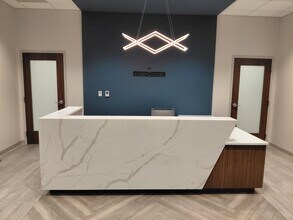 10654 S River Heights Dr, South Jordan, UT à louer Photo intérieure– Image 2 sur 7
