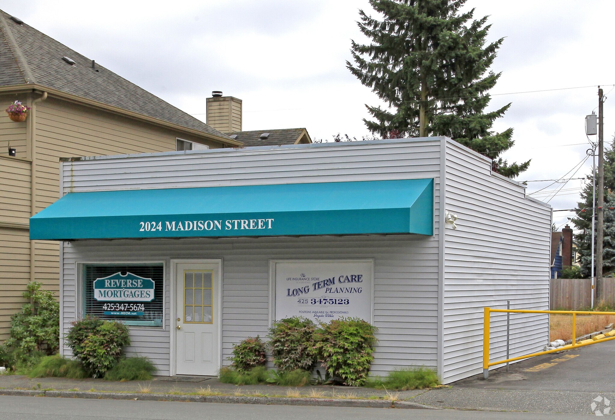 2024 Madison St, Everett, WA à vendre Photo principale– Image 1 sur 3
