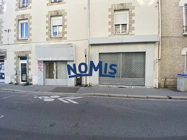 Plus de détails pour Local commercial à louer