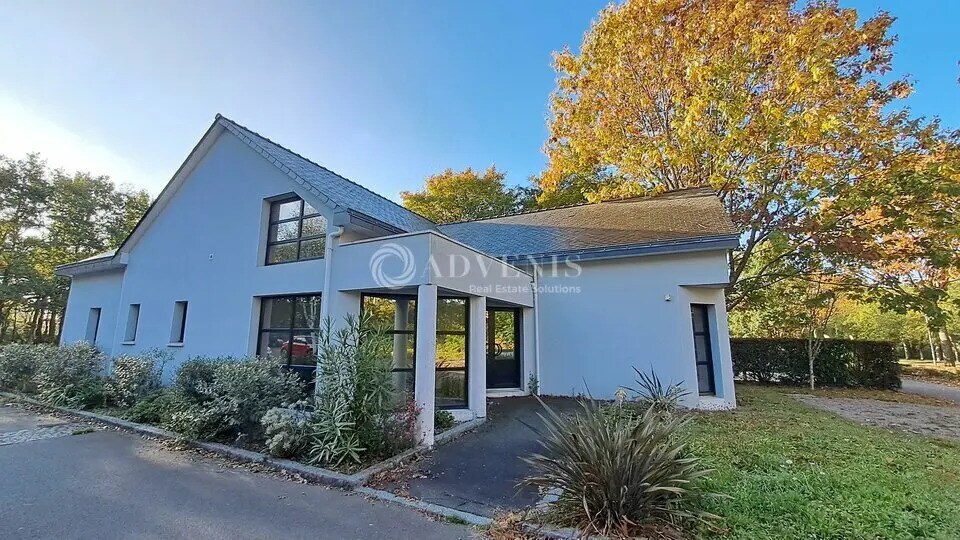 Bureau dans Carquefou à louer Photo de l’immeuble– Image 1 sur 7