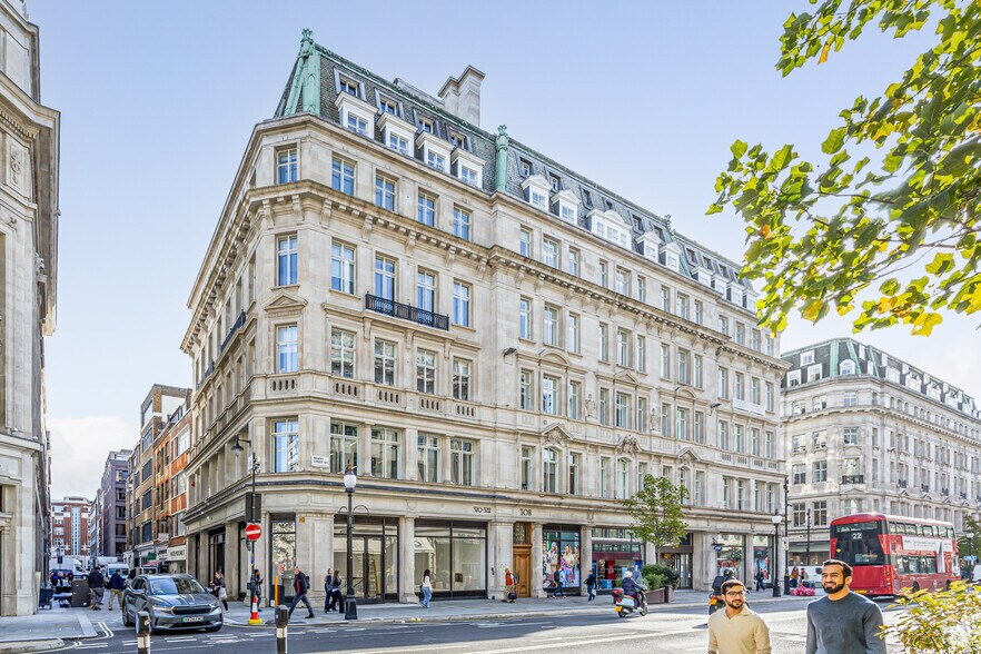 302-308 Regent St, Londres à louer - Photo de l’immeuble – Image 3 sur 4