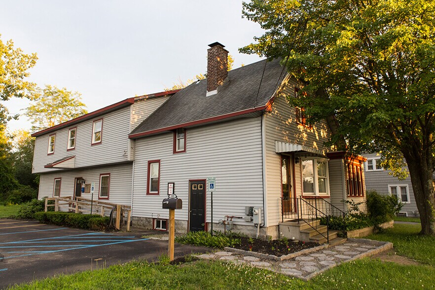 322 Ballston Ave, Schenectady, NY à vendre - Photo de l’immeuble – Image 3 sur 32