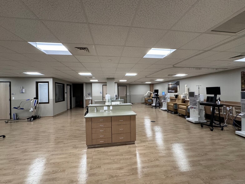 1414 W 4th St, Brooklyn, NY à vendre - Photo intérieure – Image 2 sur 9