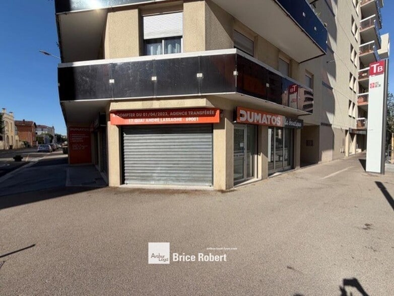 34 Route De Genas, Lyon à louer - Photo de l’immeuble – Image 3 sur 4