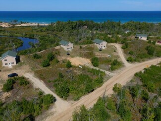 Plus de détails pour 32752 County Road 423, Newberry, MI - Spécialisé à vendre