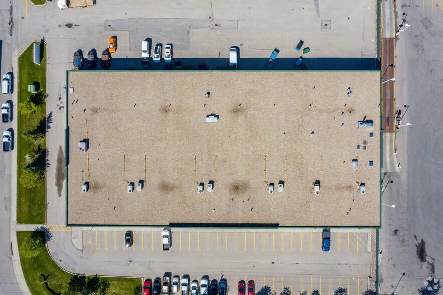 5200 64th Ave SE, Calgary, AB à louer - Aérien – Image 2 sur 4