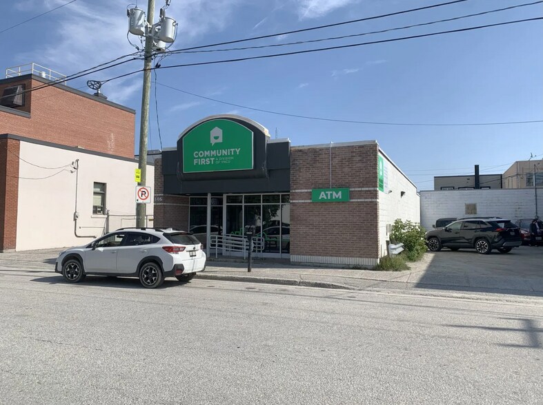 146 Cedar St S, Timmins, ON à vendre - Photo de l’immeuble – Image 2 sur 3